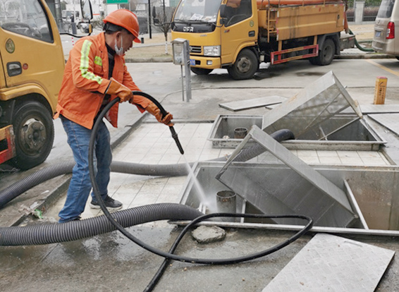 老城镇隔油池清理